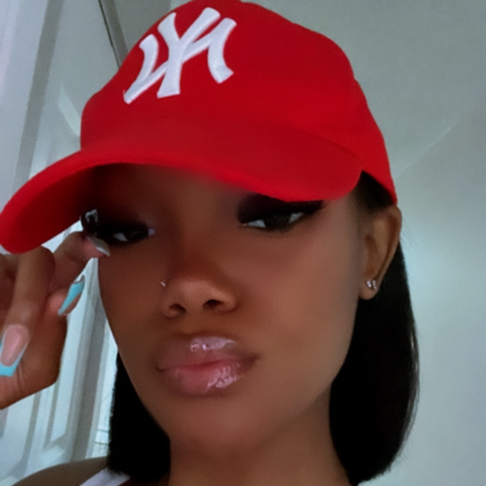 Meet your Posher, Arionna